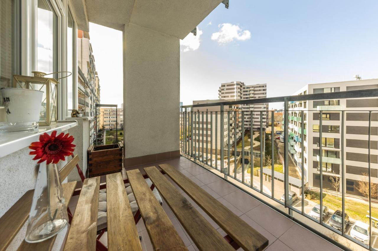 Apartman V Aleji Bratislava Buitenkant foto